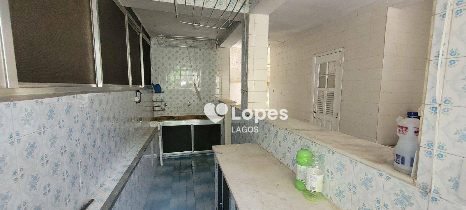 Casa à venda com 5 quartos, 169m² - Foto 8