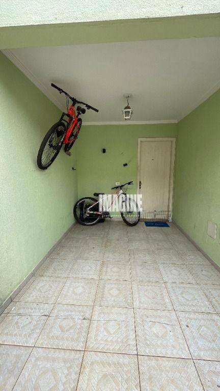 Sobrado à venda com 3 quartos, 70m² - Foto 14