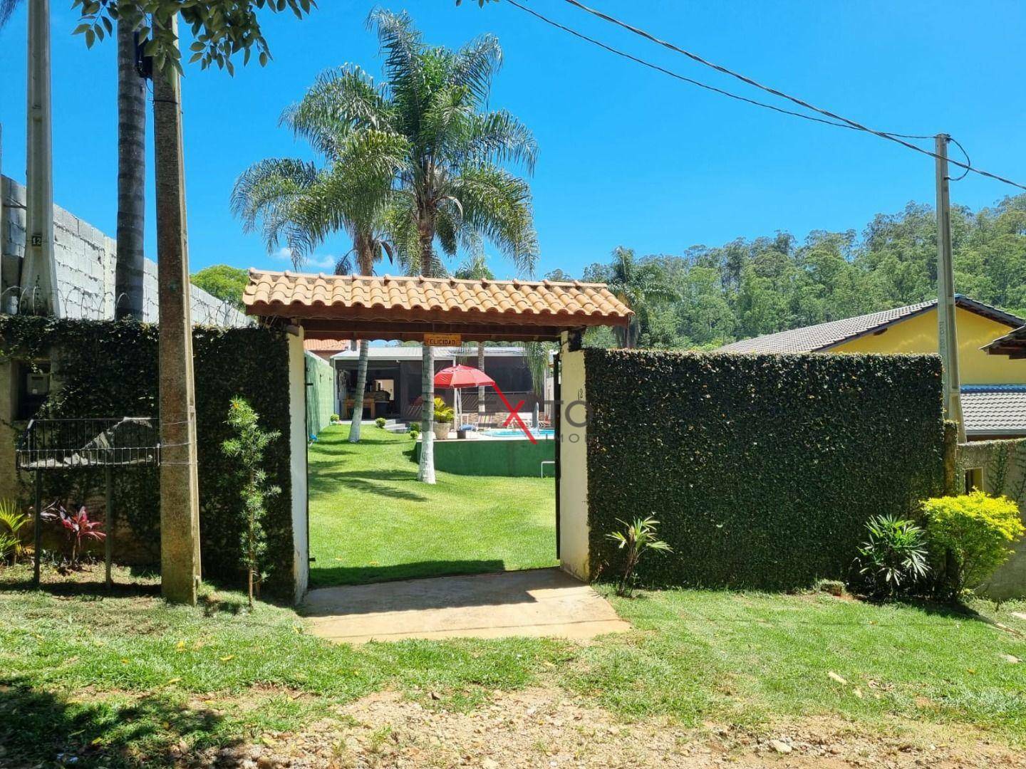 Chácara à venda com 4 quartos, 330m² - Foto 4