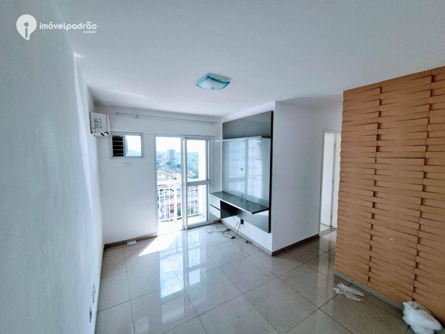 Apartamento para alugar com 3 quartos, 63m² - Foto 1