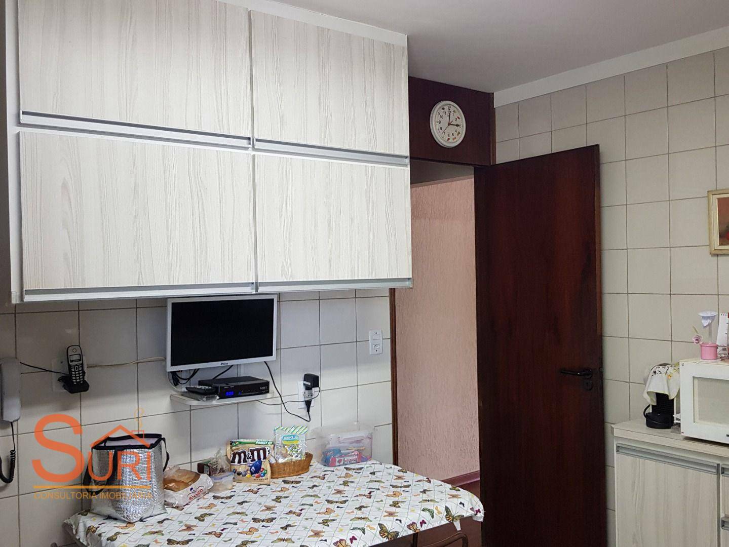 Apartamento à venda com 3 quartos, 110m² - Foto 9