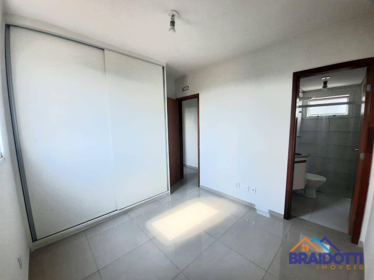 Apartamento à venda com 3 quartos, 76m² - Foto 22