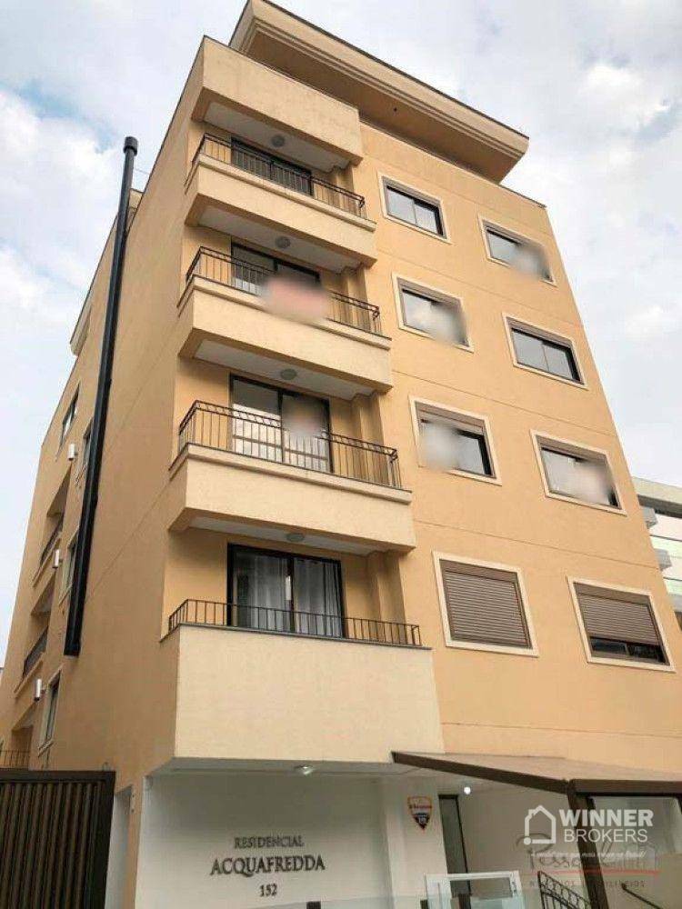 Apartamento à venda com 2 quartos, 105m² - Foto 2