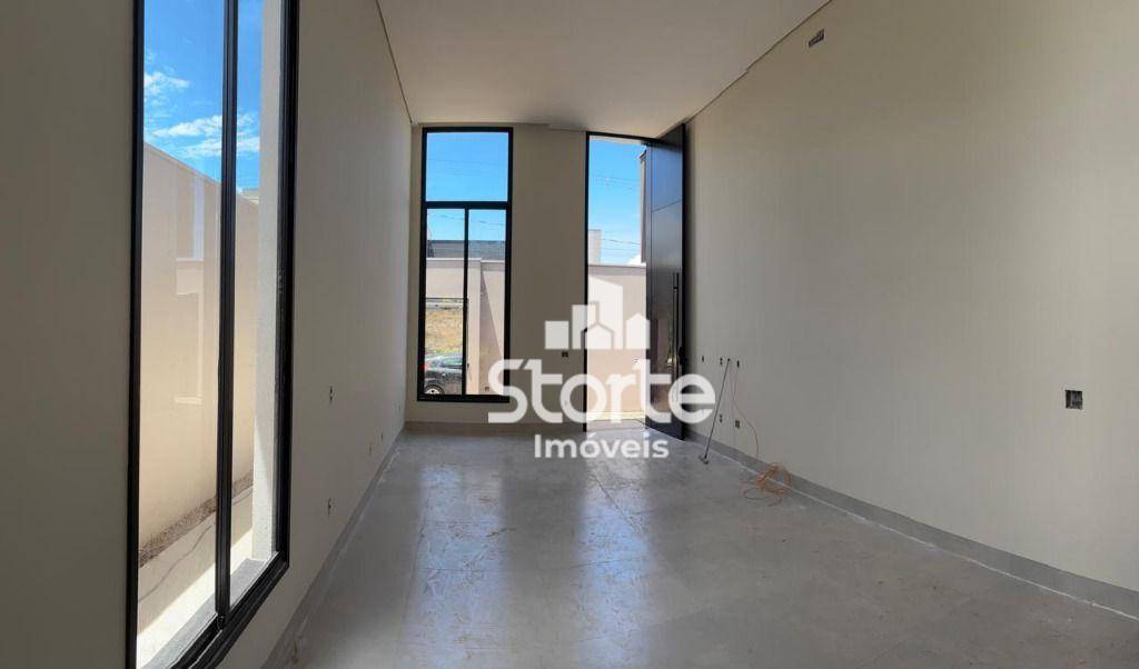 Casa à venda com 3 quartos, 180m² - Foto 3