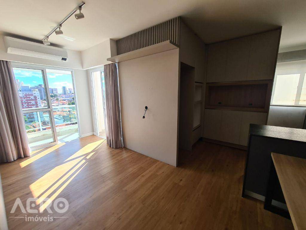 Apartamento à venda com 2 quartos, 77m² - Foto 17