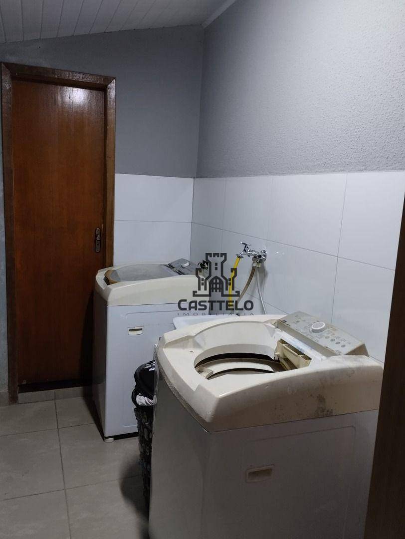 Casa à venda com 3 quartos, 170m² - Foto 47