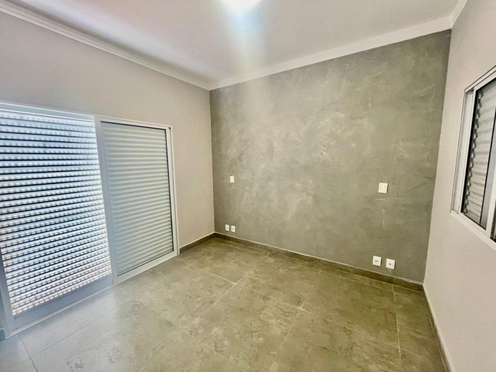 Casa de Condomínio à venda com 3 quartos, 290m² - Foto 4