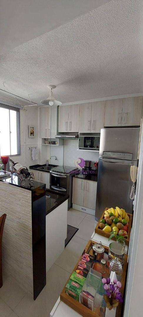 Apartamento à venda com 2 quartos, 43m² - Foto 7