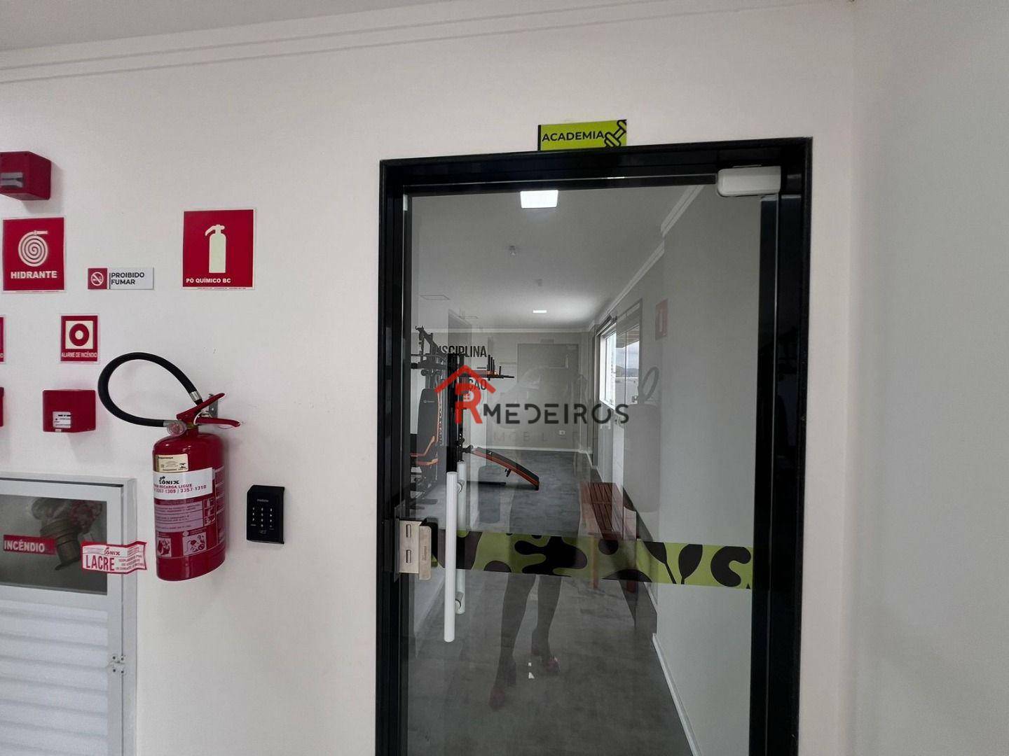 Apartamento à venda com 2 quartos, 93m² - Foto 13