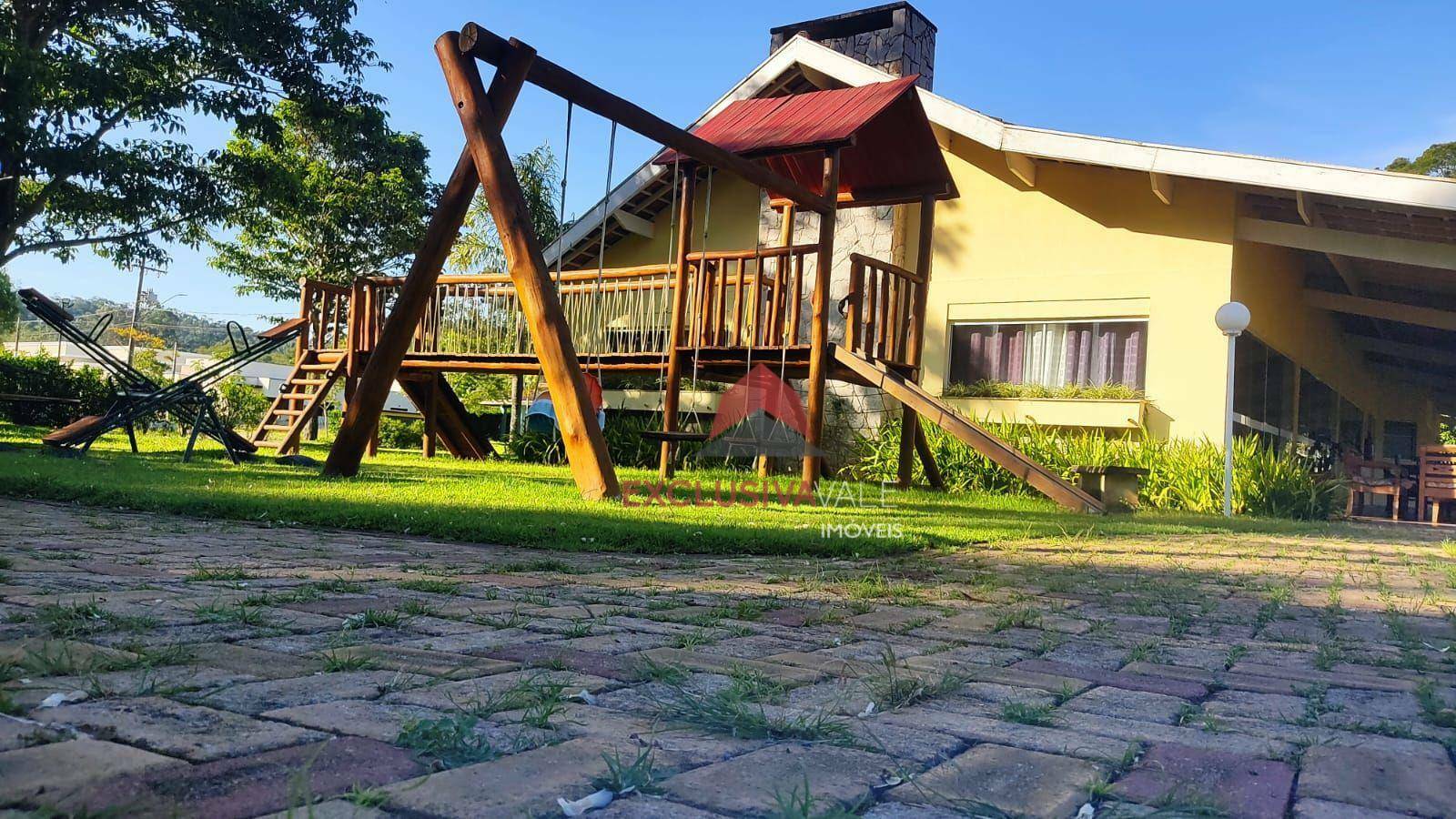 Casa de Condomínio à venda com 4 quartos, 242m² - Foto 22