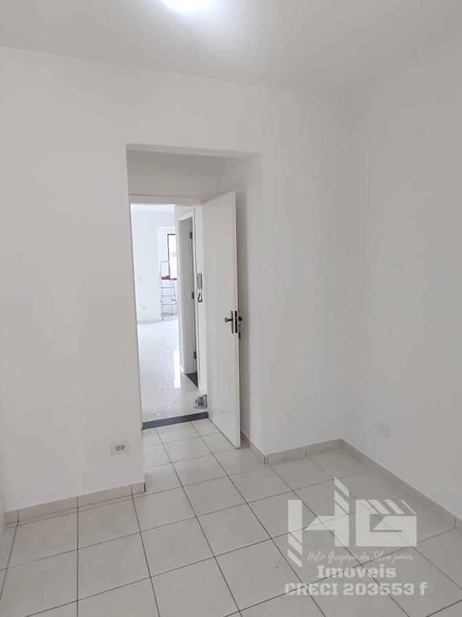 Sobrado à venda com 3 quartos, 200m² - Foto 24