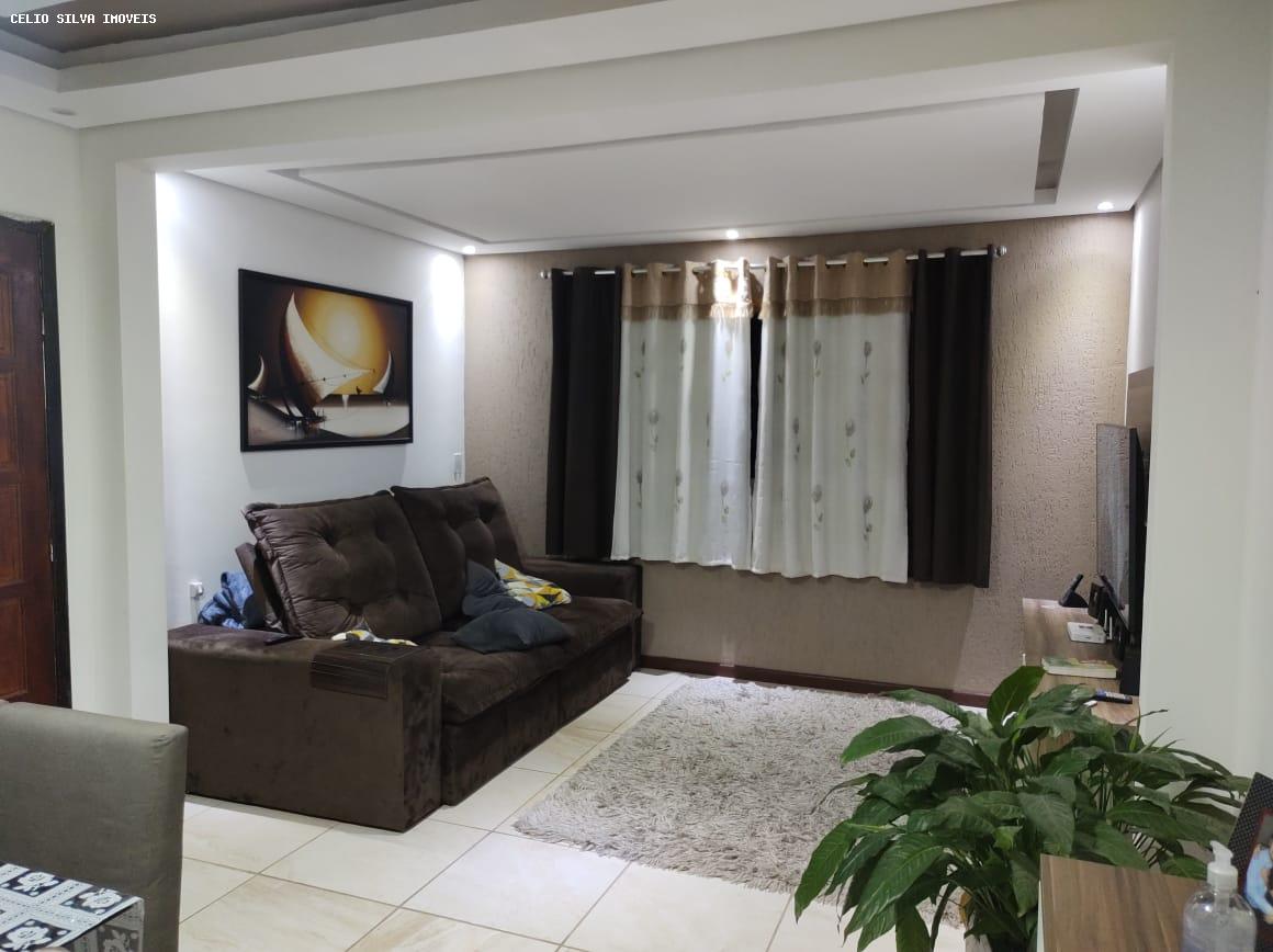 Casa à venda com 3 quartos, 230m² - Foto 6