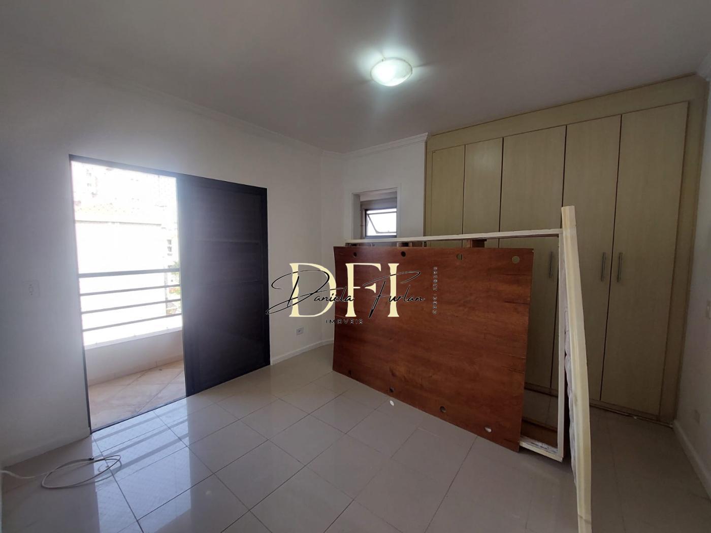 Apartamento à venda com 3 quartos, 95m² - Foto 14