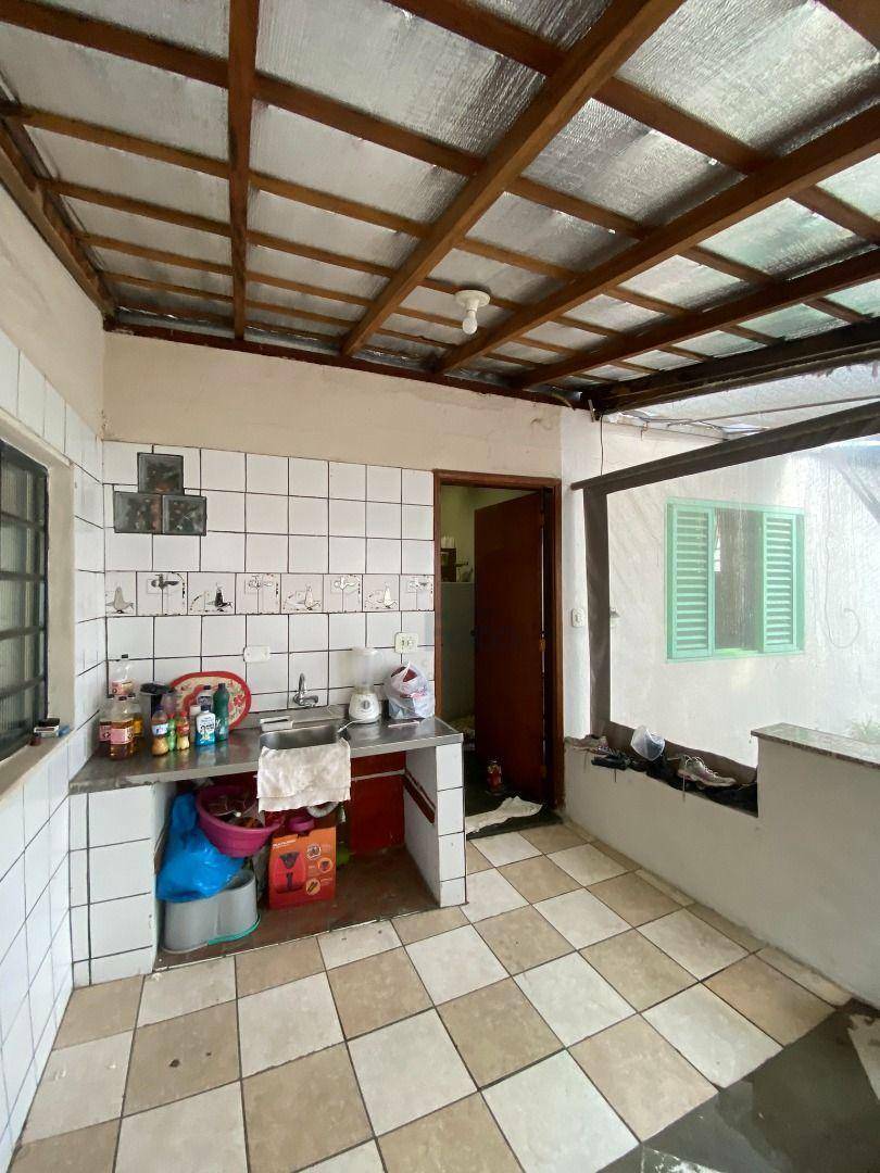 Casa à venda com 3 quartos, 130m² - Foto 11