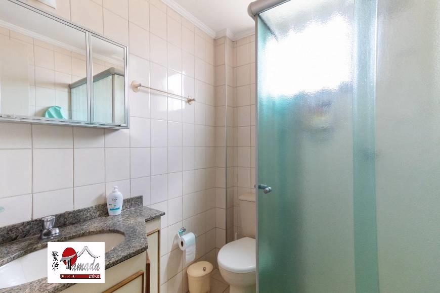 Apartamento à venda com 2 quartos, 62m² - Foto 17