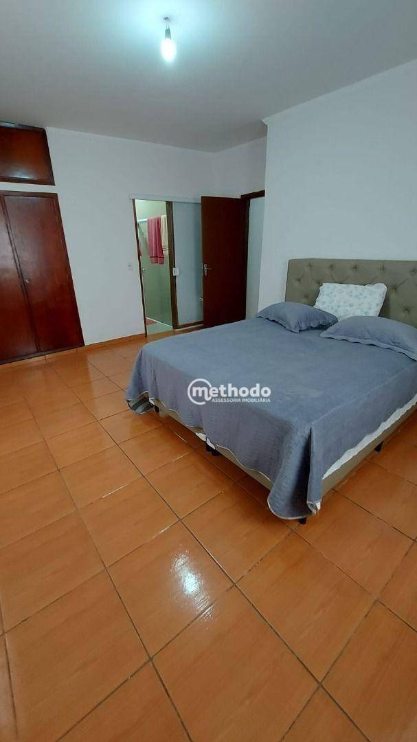 Casa à venda com 3 quartos, 250m² - Foto 13