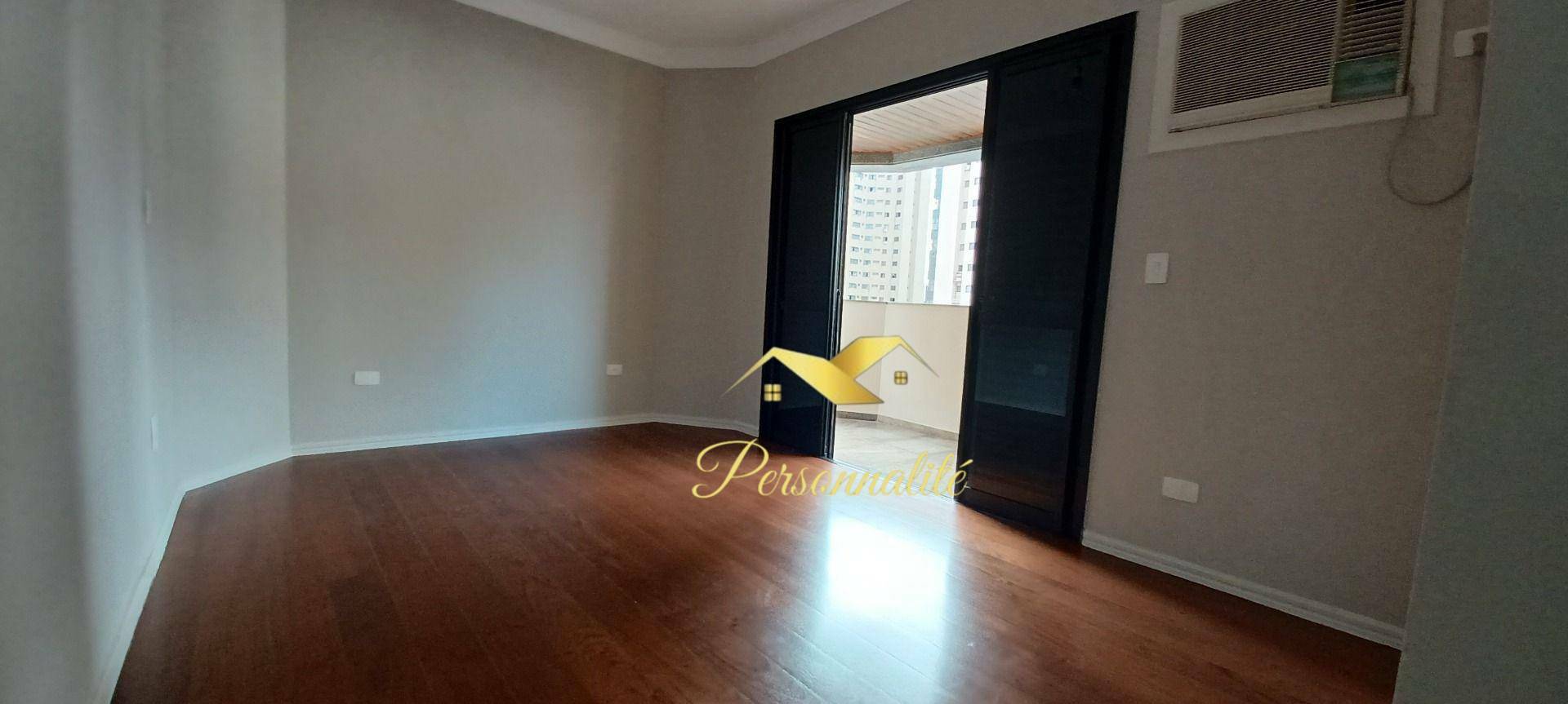 Apartamento à venda com 4 quartos, 250m² - Foto 14