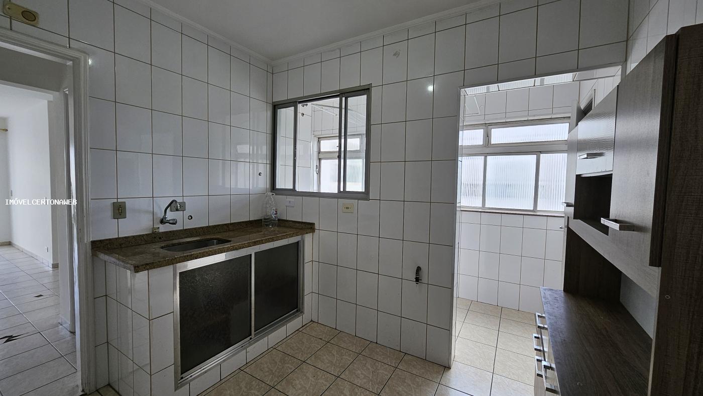 Apartamento à venda com 3 quartos, 74m² - Foto 9