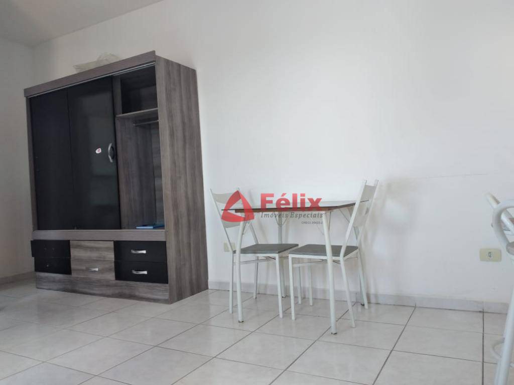 Apartamento, 1 quarto, 27 m² - Foto 2