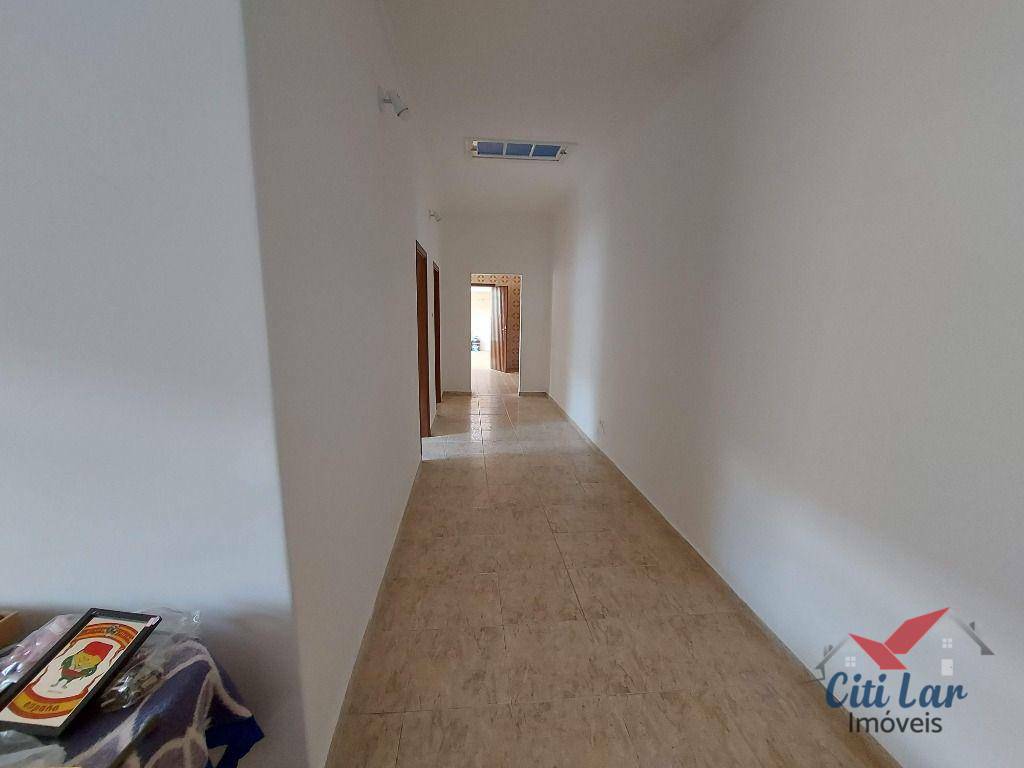 Casa à venda com 2 quartos, 178m² - Foto 14