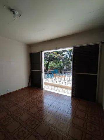 Sobrado à venda com 4 quartos, 190m² - Foto 1