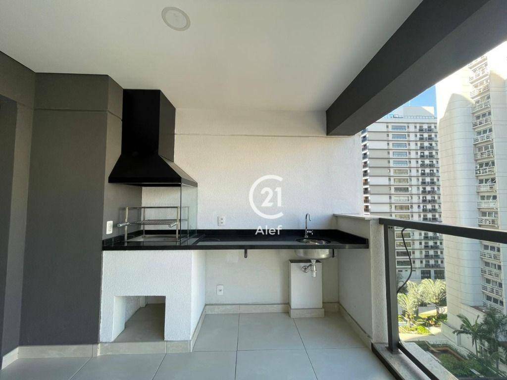 Apartamento à venda com 3 quartos, 162m² - Foto 4