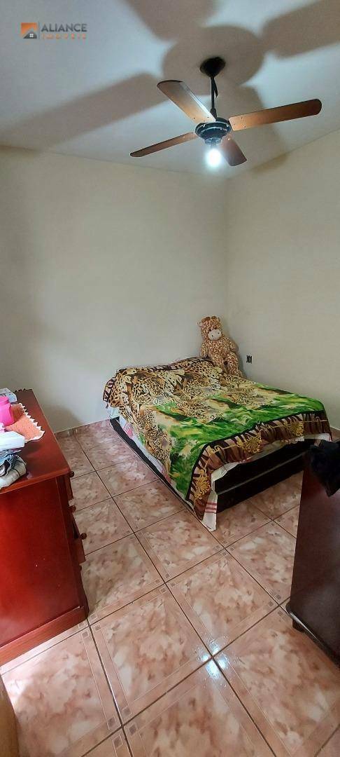 Sobrado à venda com 2 quartos, 46m² - Foto 3