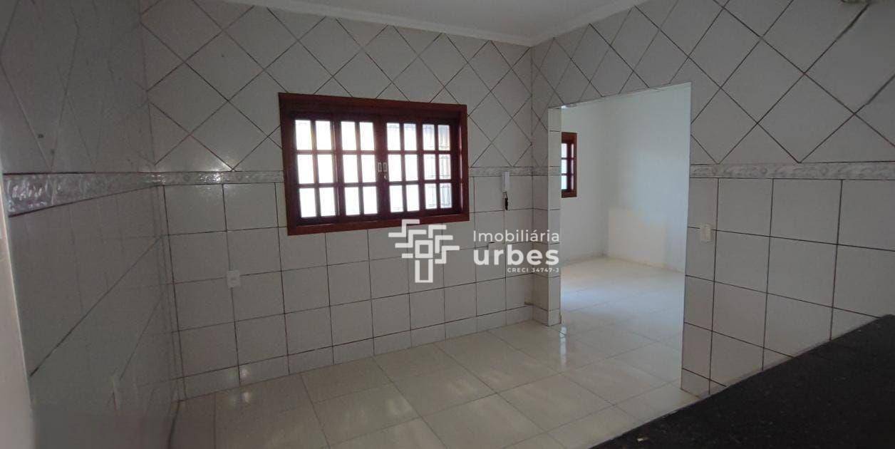 Casa à venda com 3 quartos, 162m² - Foto 6