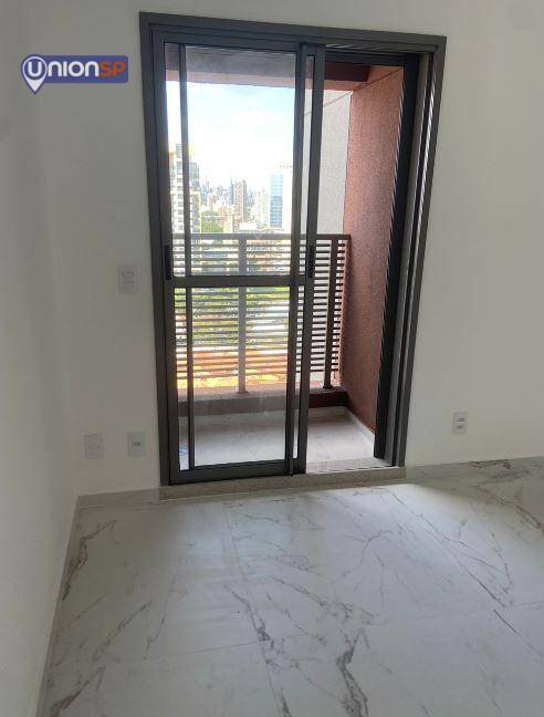 Apartamento à venda com 1 quarto, 37m² - Foto 1