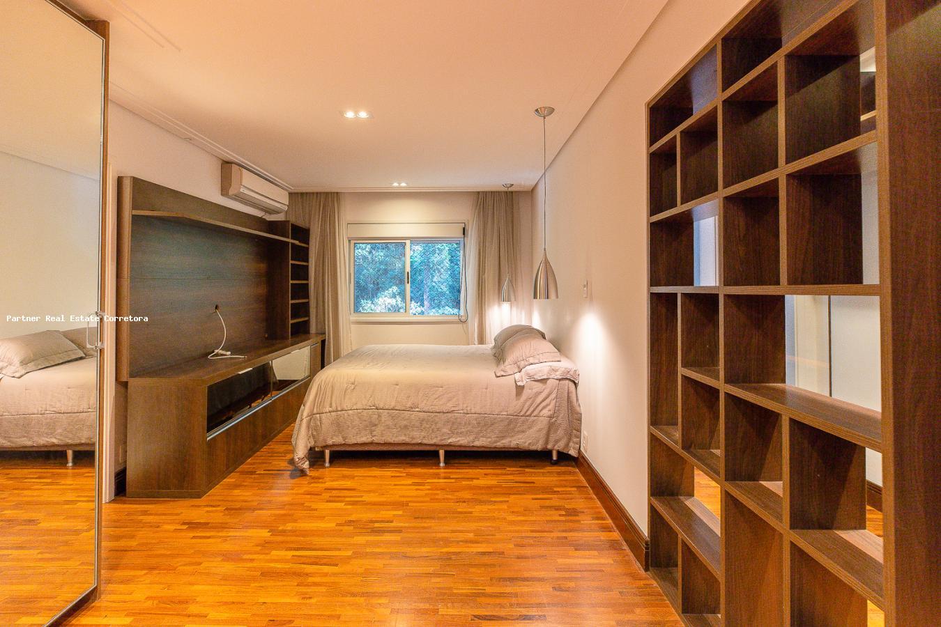 Apartamento à venda com 3 quartos, 207m² - Foto 21