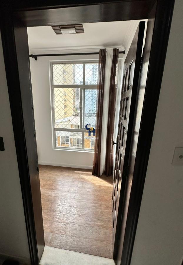 Apartamento à venda com 3 quartos, 132m² - Foto 7