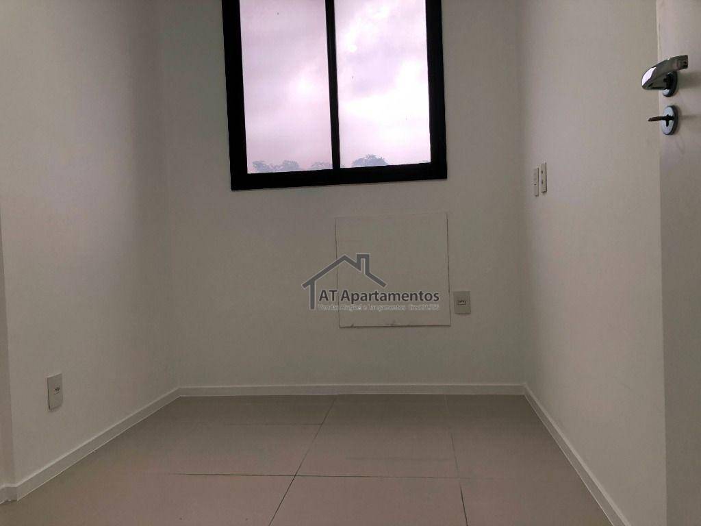 Apartamento para alugar com 3 quartos, 70m² - Foto 17