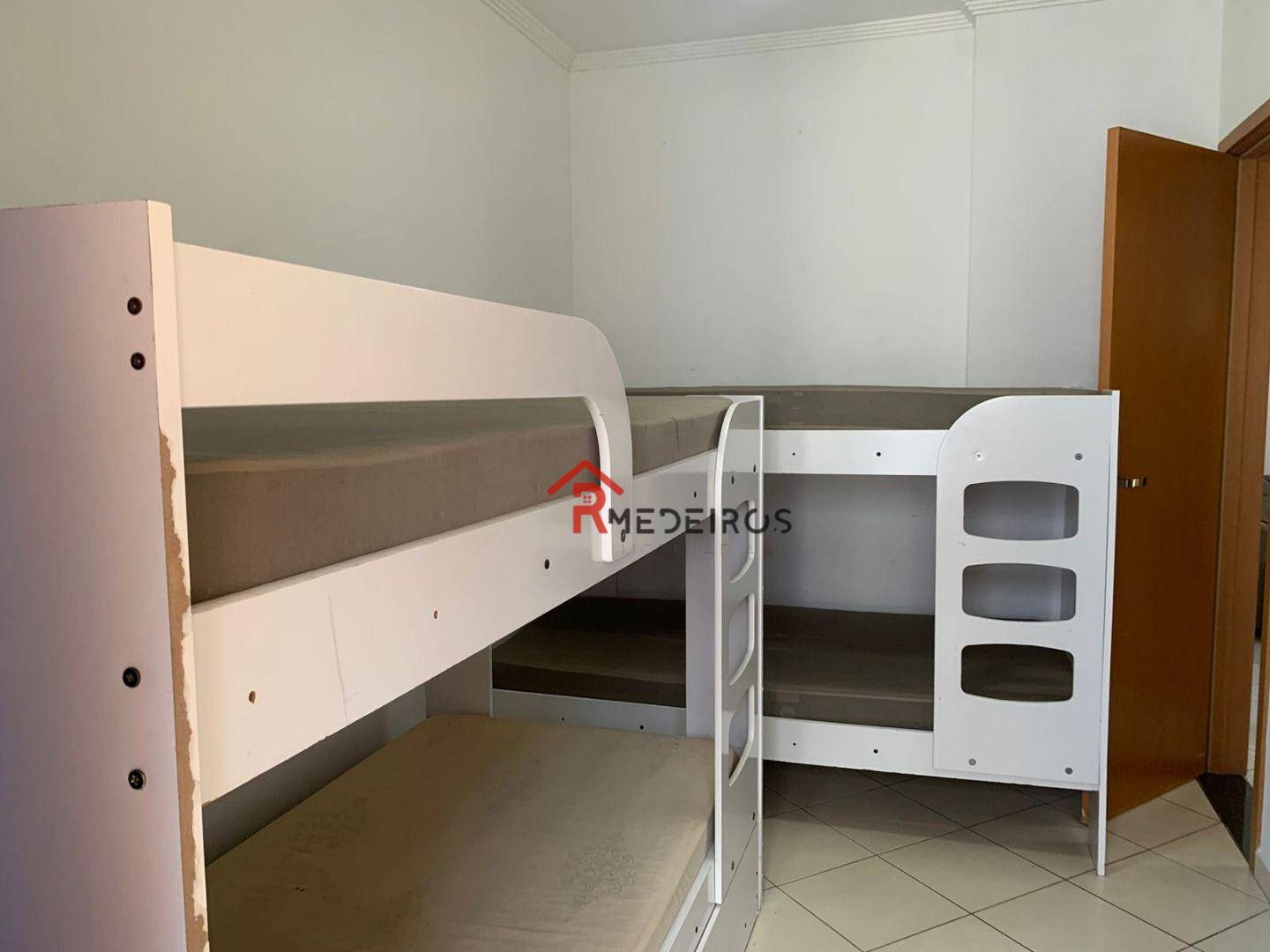 Apartamento à venda com 2 quartos, 75m² - Foto 15