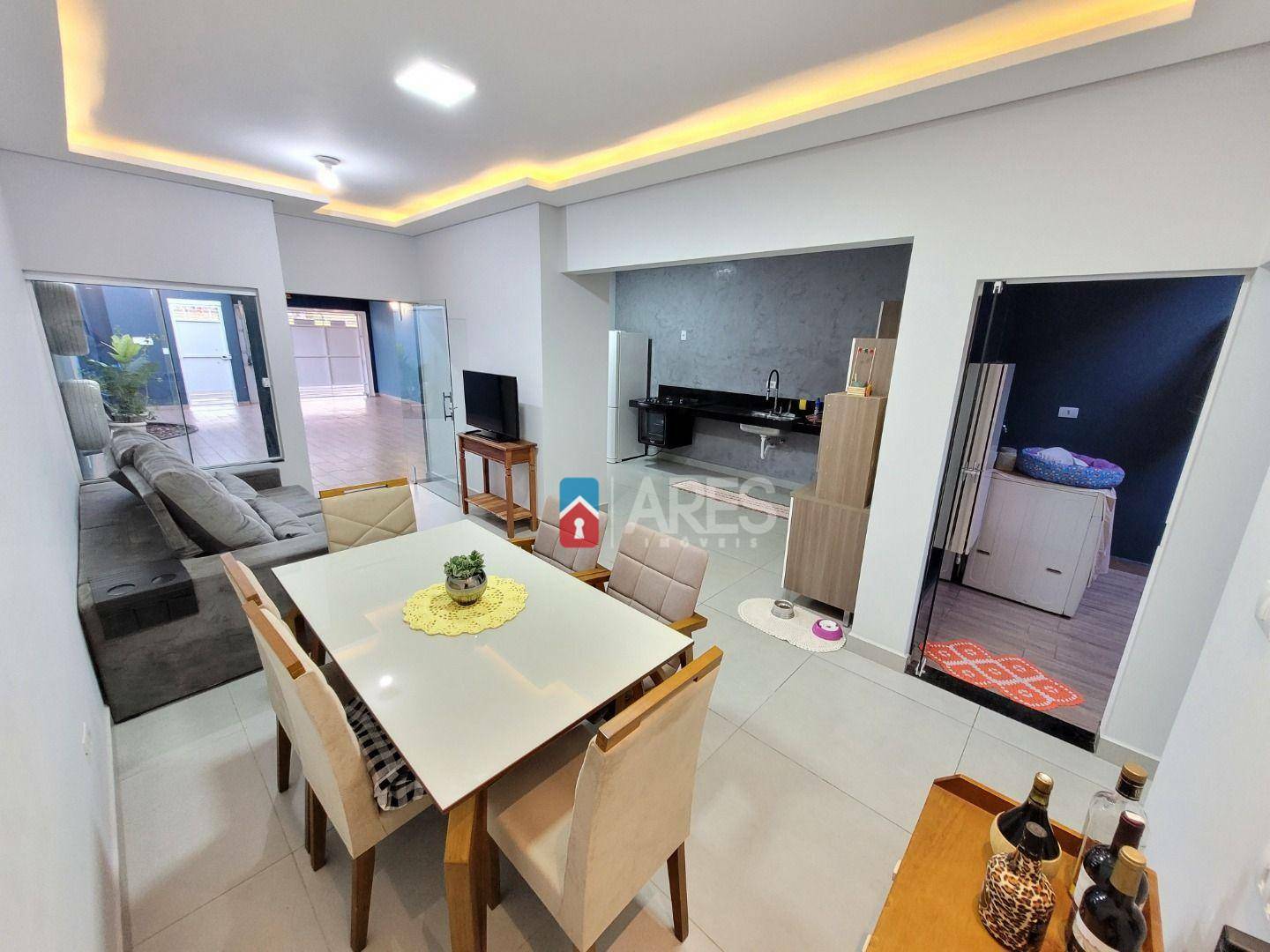 Casa à venda com 2 quartos, 156m² - Foto 10