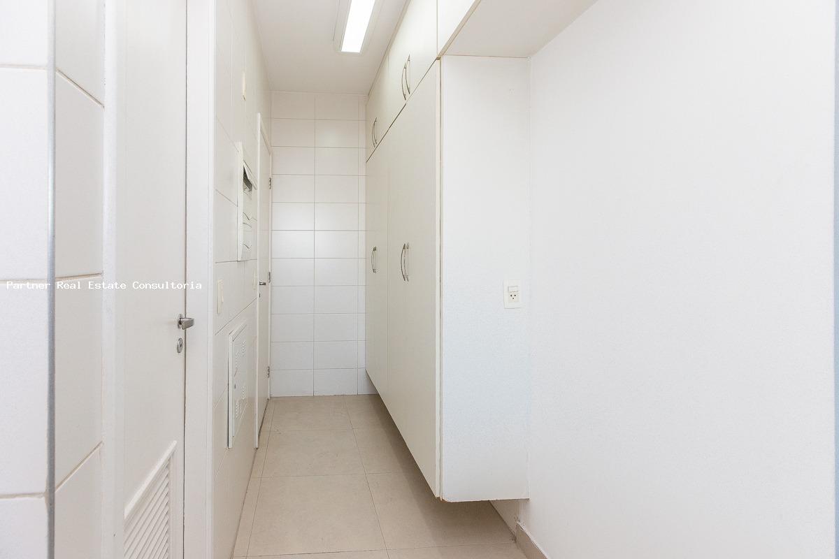 Apartamento à venda com 3 quartos, 222m² - Foto 48