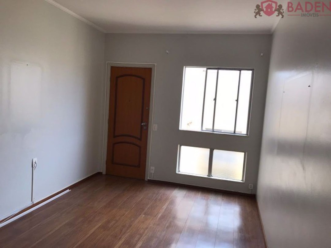 Apartamento, 3 quartos, 76 m² - Foto 1