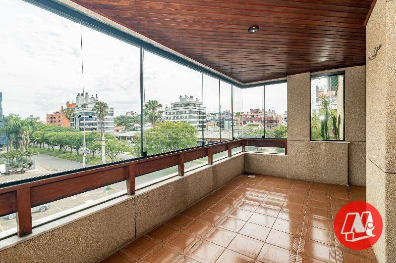 Apartamento para alugar com 2 quartos, 152m² - Foto 28