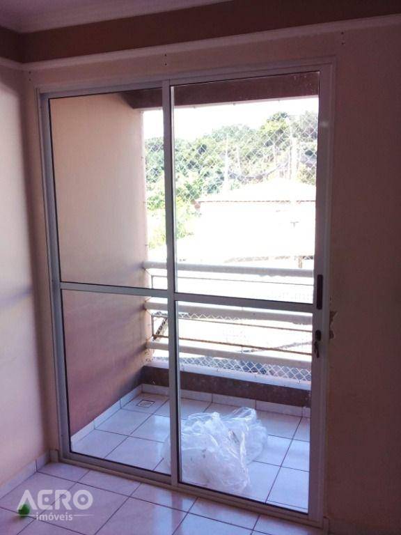 Apartamento à venda com 2 quartos, 60m² - Foto 15