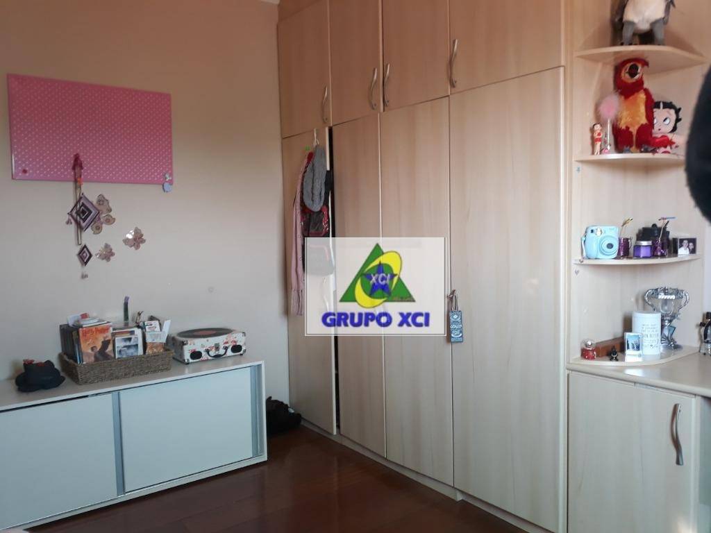 Casa à venda com 4 quartos, 407m² - Foto 5