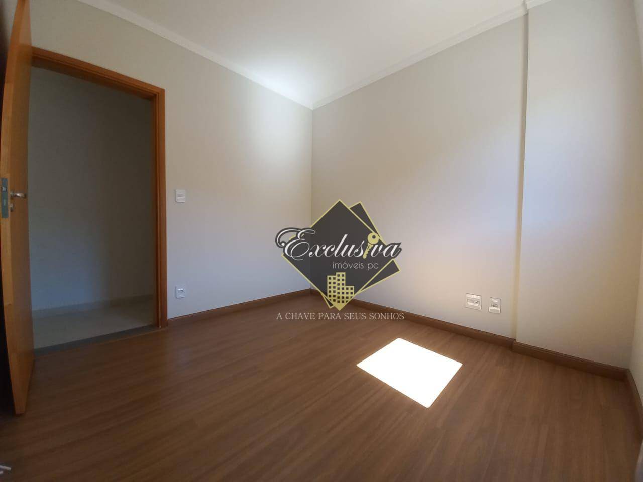 Apartamento à venda com 2 quartos, 60m² - Foto 8