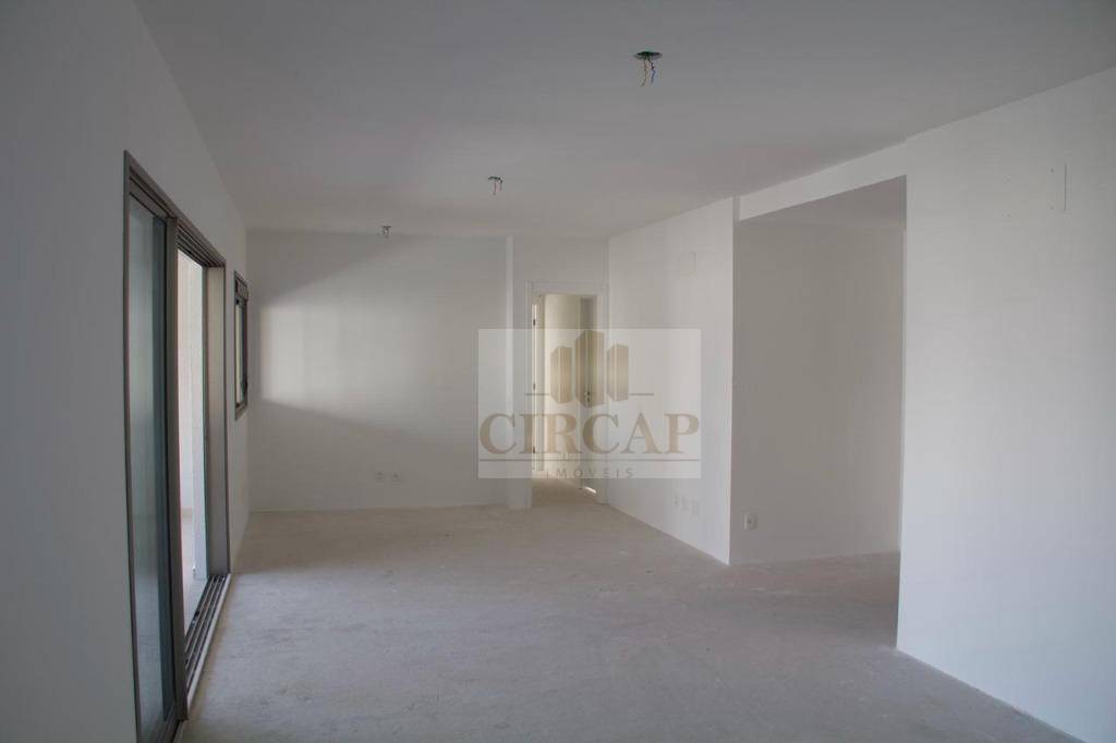 Apartamento à venda com 3 quartos, 150m² - Foto 6