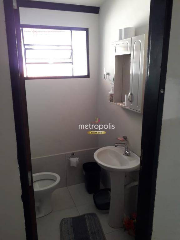 Sobrado à venda com 3 quartos, 1m² - Foto 35