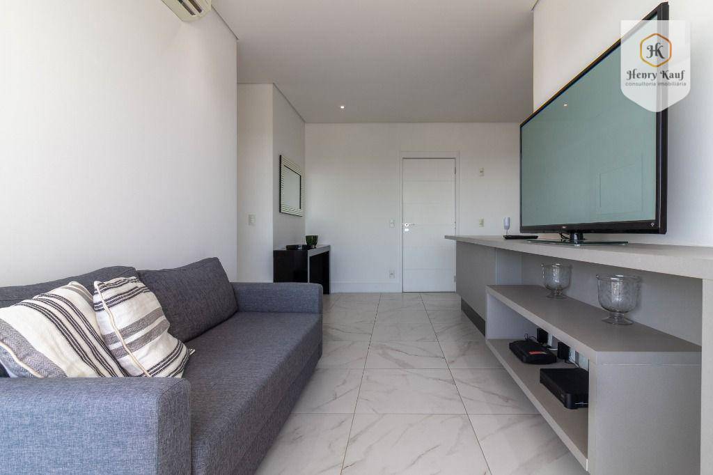 Apartamento para alugar com 2 quartos, 66m² - Foto 12