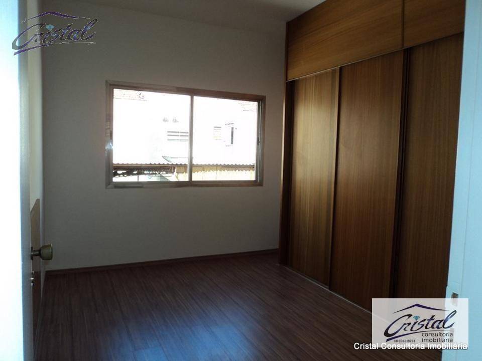 Apartamento à venda com 3 quartos, 203m² - Foto 4