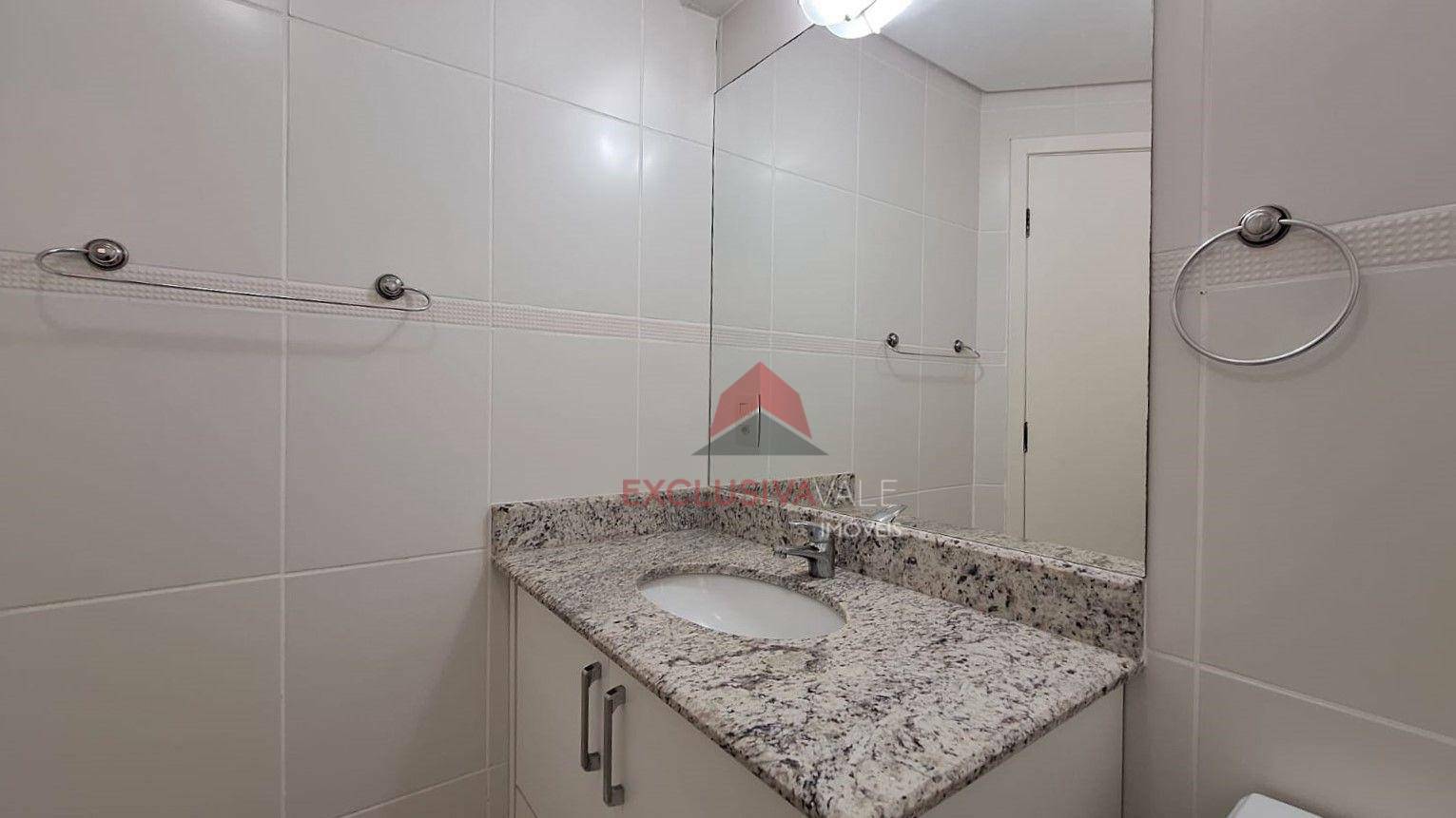 Apartamento à venda com 4 quartos, 220m² - Foto 36