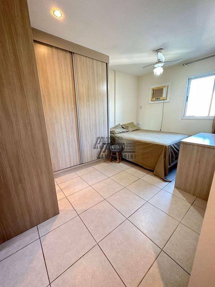 Apartamento à venda com 3 quartos, 120m² - Foto 14