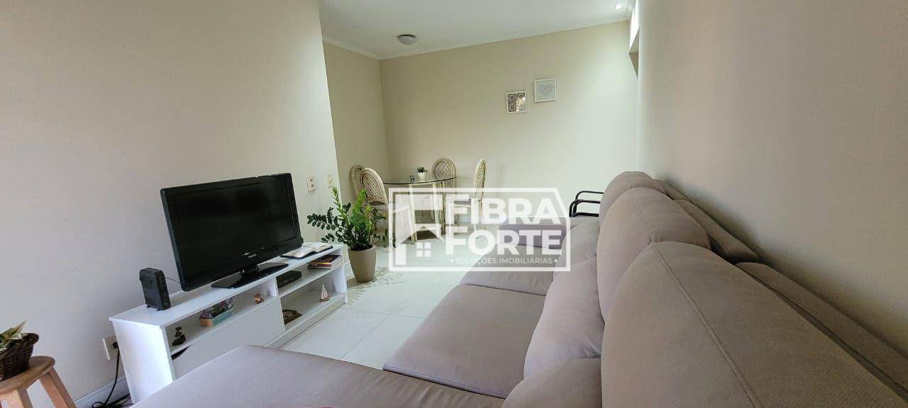 Apartamento à venda com 2 quartos, 69m² - Foto 3