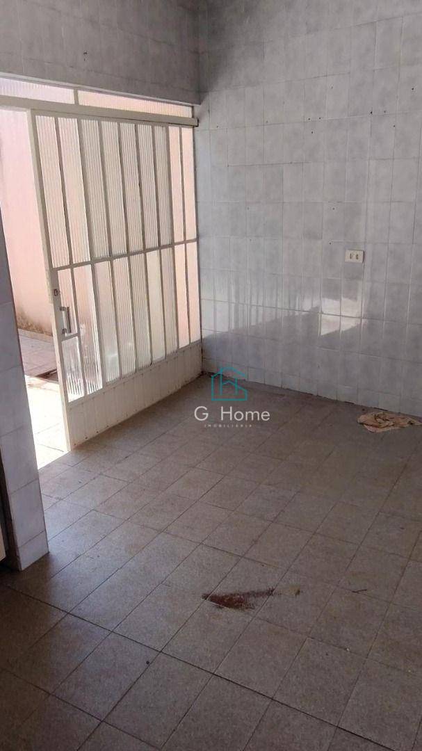 Casa, 4 quartos, 170 m² - Foto 3