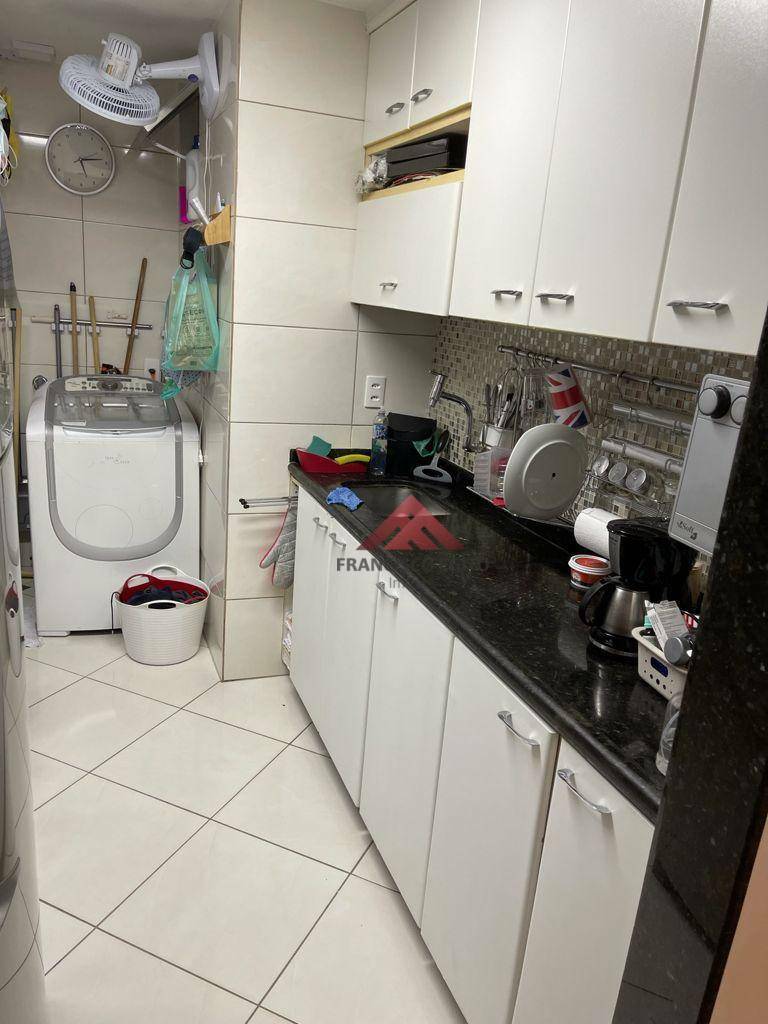 Apartamento à venda com 2 quartos, 67m² - Foto 16