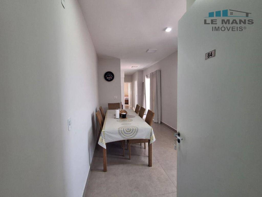 Apartamento à venda com 2 quartos, 74m² - Foto 4